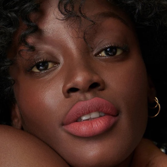 Rain VELVETEEN LIQUID LIP COLOUR - Picture 4 of 5